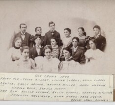 Old crowd 1899 1024x855